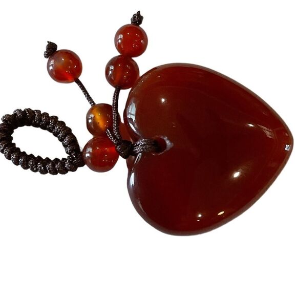 Gorgeous Red Agate Heart Charm - Picture 2 of 2
